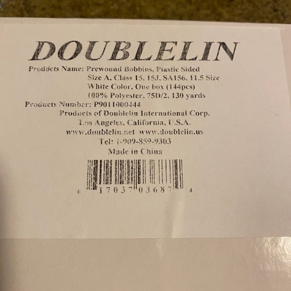 Box of prewound bobbins - Picture 3 of 3